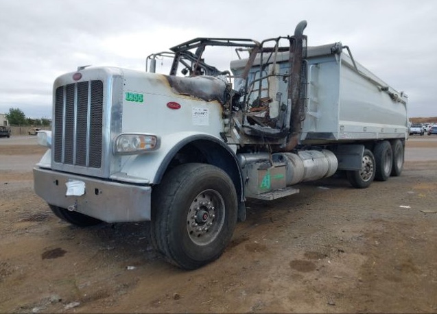 2014 Peterbilt 388