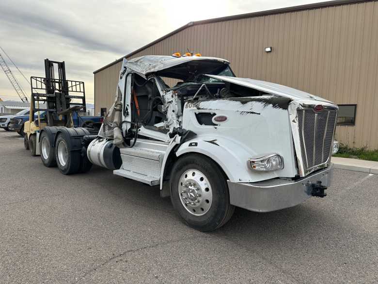 2025 Peterbilt 567