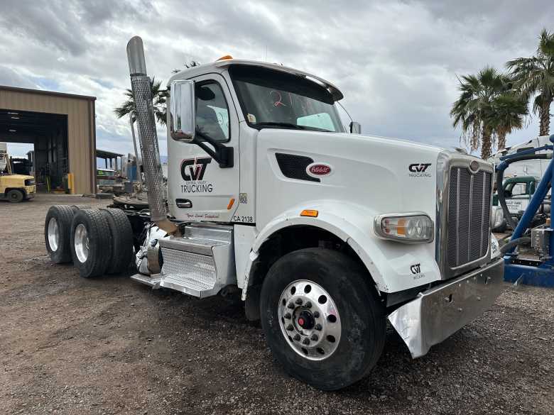 2019 Peterbilt 567 