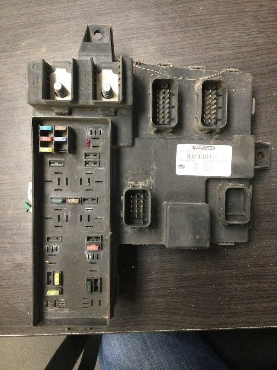 Freightliner Cascadia Electronic Chassis Control Module 