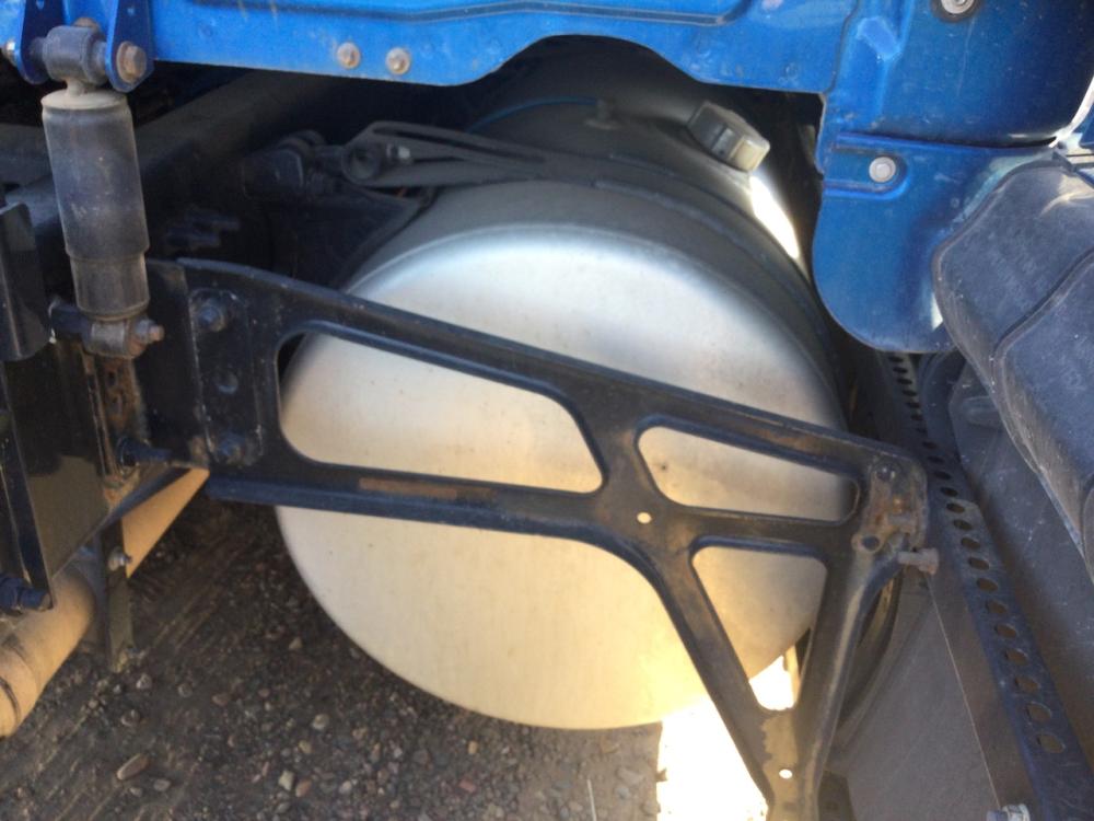 100 Gallon freightliner Cascadia 126 tank 