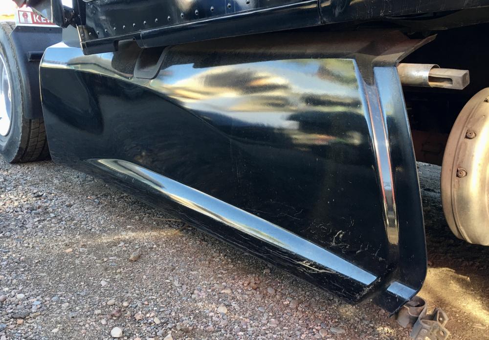 2019 KW T680 Tank Fairings